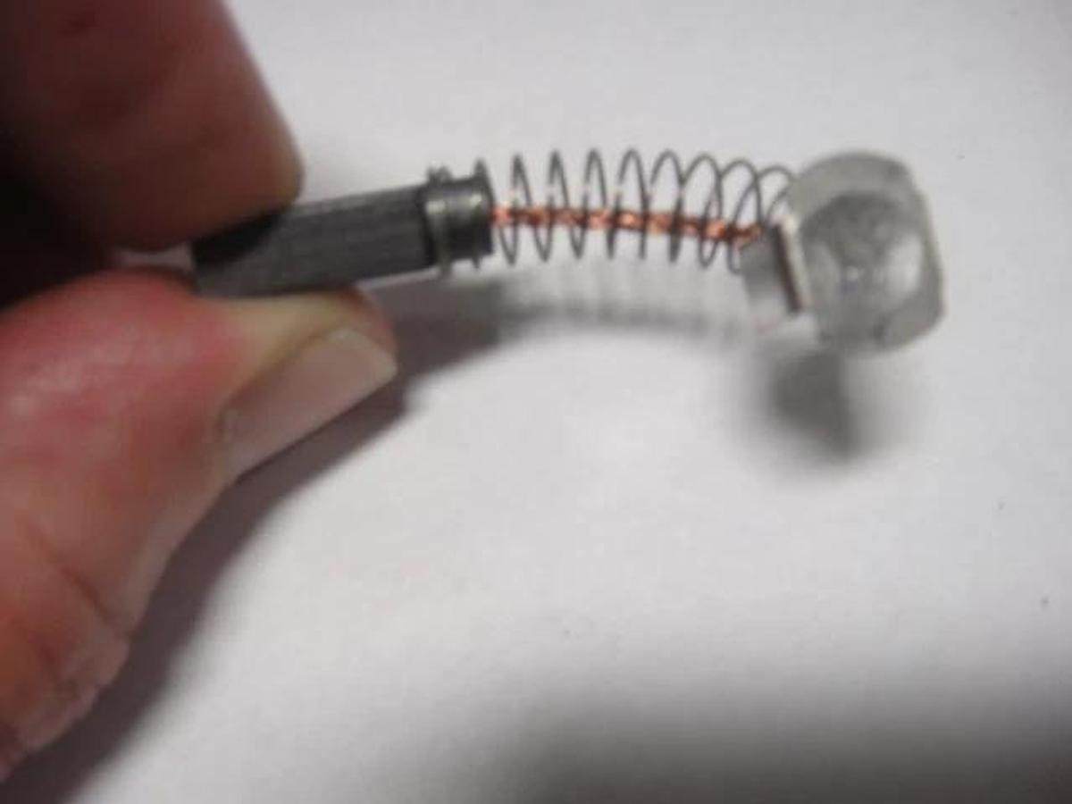 Used Ryobi Brush Assembly,Part #640-45-07-03-K