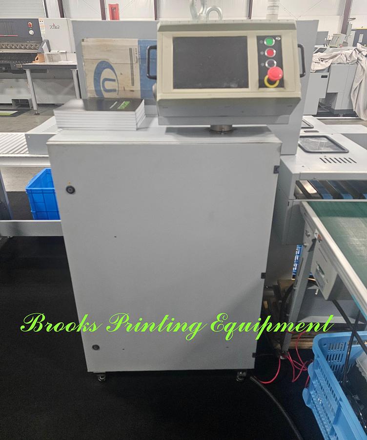 Used Horizon HT-80 Three Knife Trimmer with Conveyors, 2014