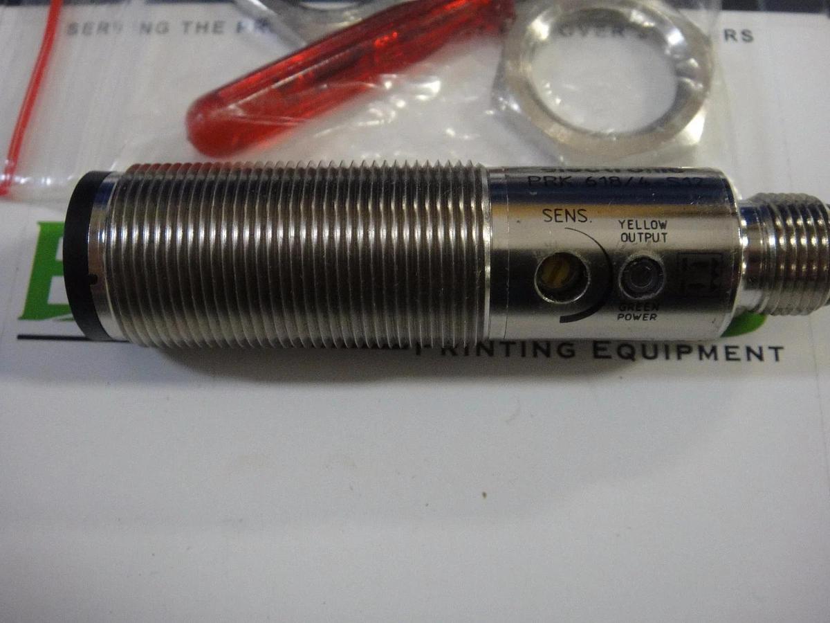 Leuze Retro-Reflective, 618 Series, Part #PRK-618/4-S12