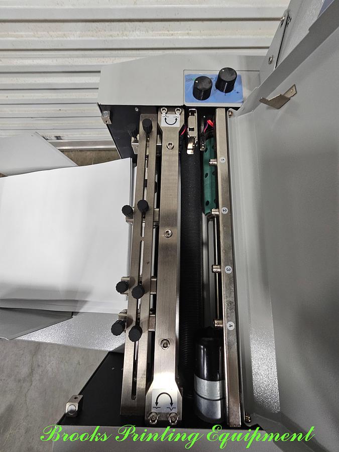 Used Graphic Whizard PT 335A Plus Multi Crease Up/Down, Cross/Rotary/Bi/Strike Perf & Score, Video