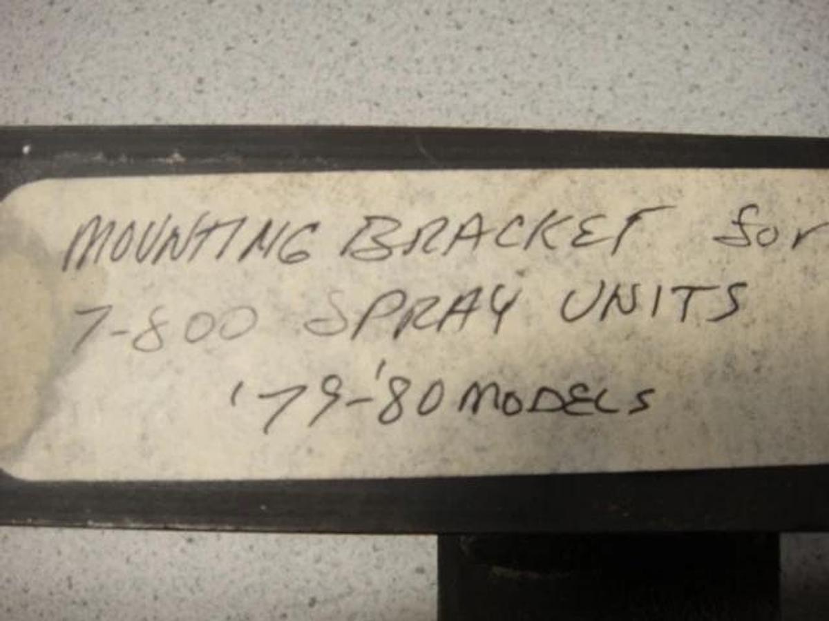 Hamada Mounting Bracket (For 79-80 Model) For Spray Unit