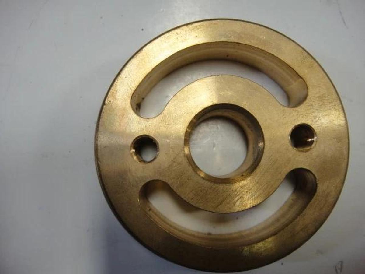 Hamada Dampening Distributor Hub, Part #R13-25-1A-3