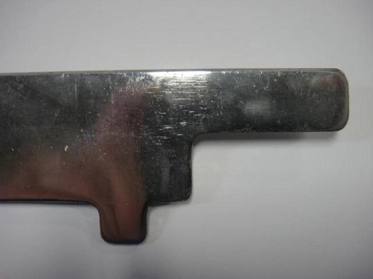 Hamada Hook Plate Off Center, Part #MC04-18B