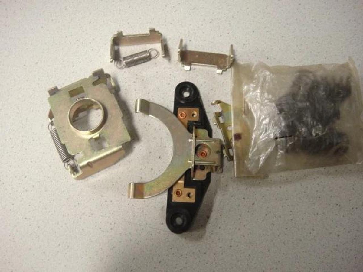 Hamada Switch (PB)-Governor (LA), Part #E91-10-3