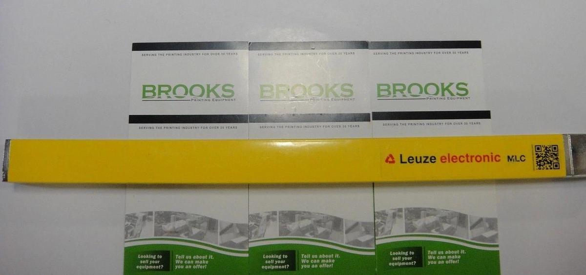 Leuze MLC300T40-450 - Safety light curtain transmitter, 2017    Part #68090404