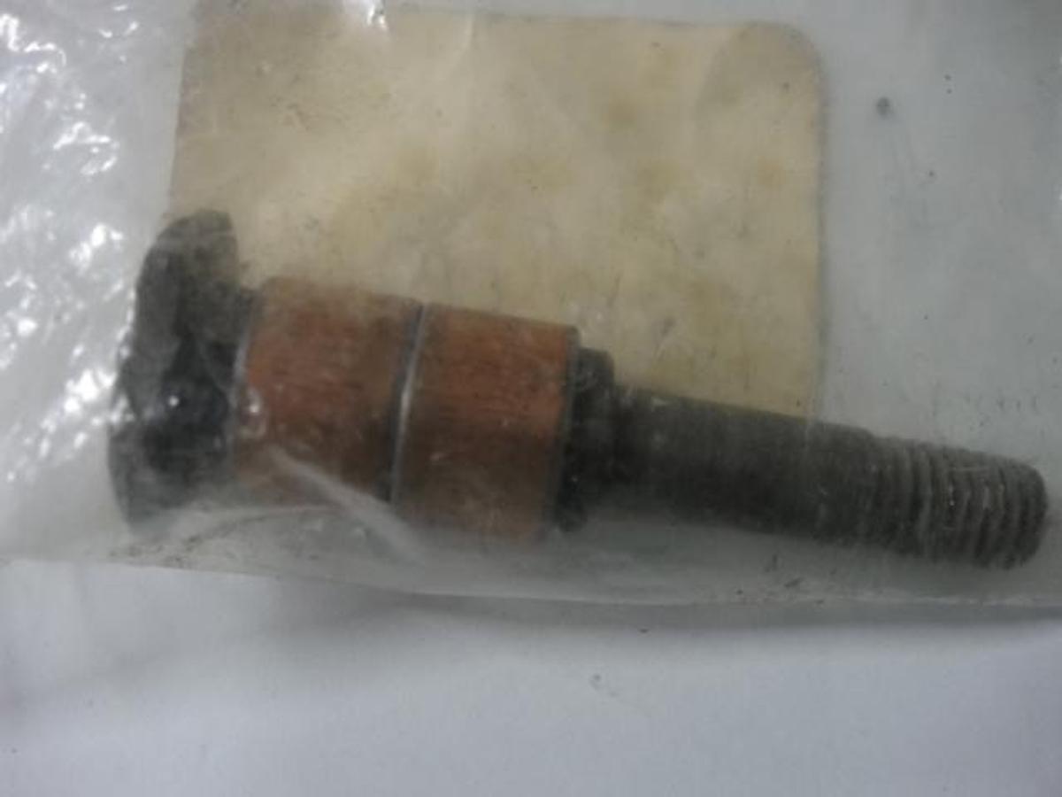 Used Hamada Idler Gear Stud, Part #G06-49-1