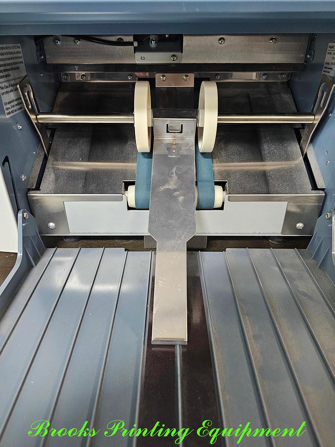 Used Duplo DF-980 Folder, Video