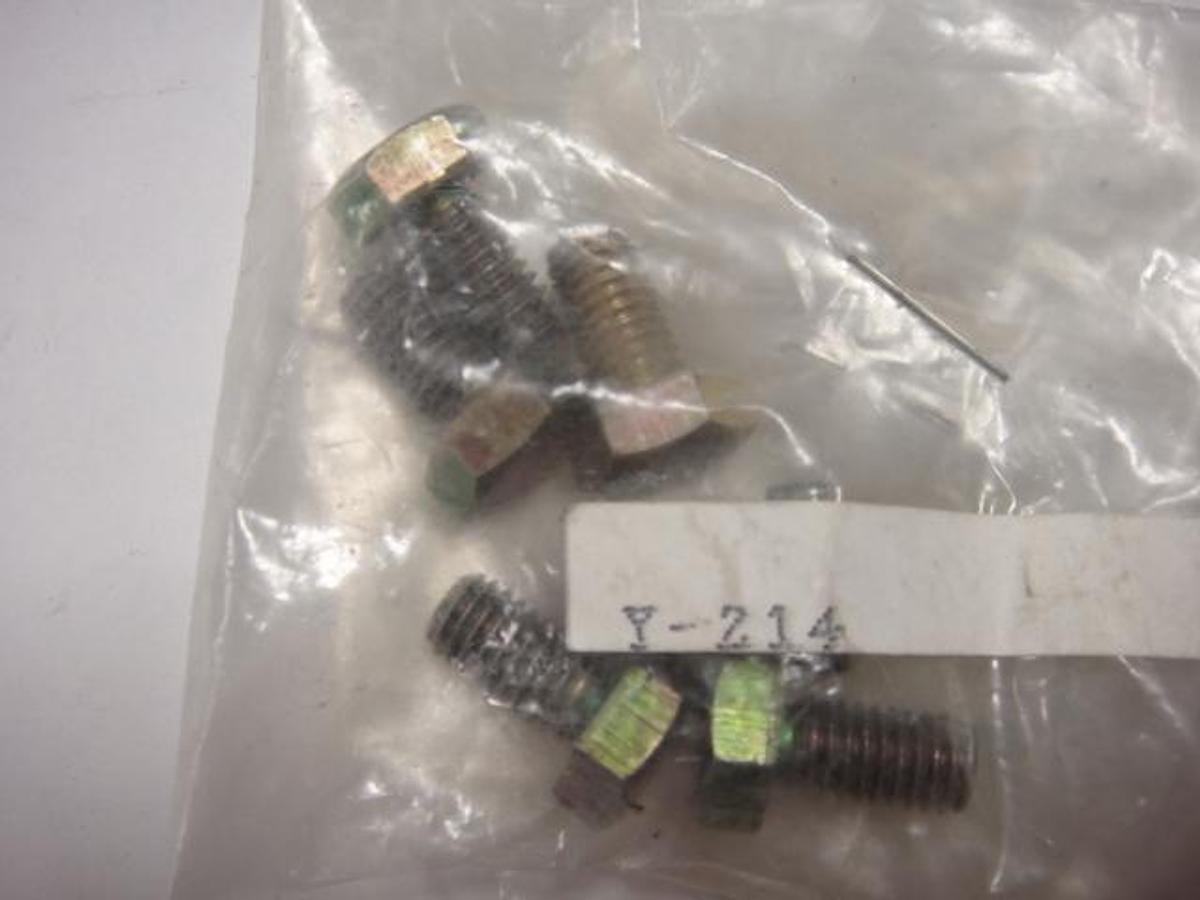 Used Cheif Screw, Part #Y-214