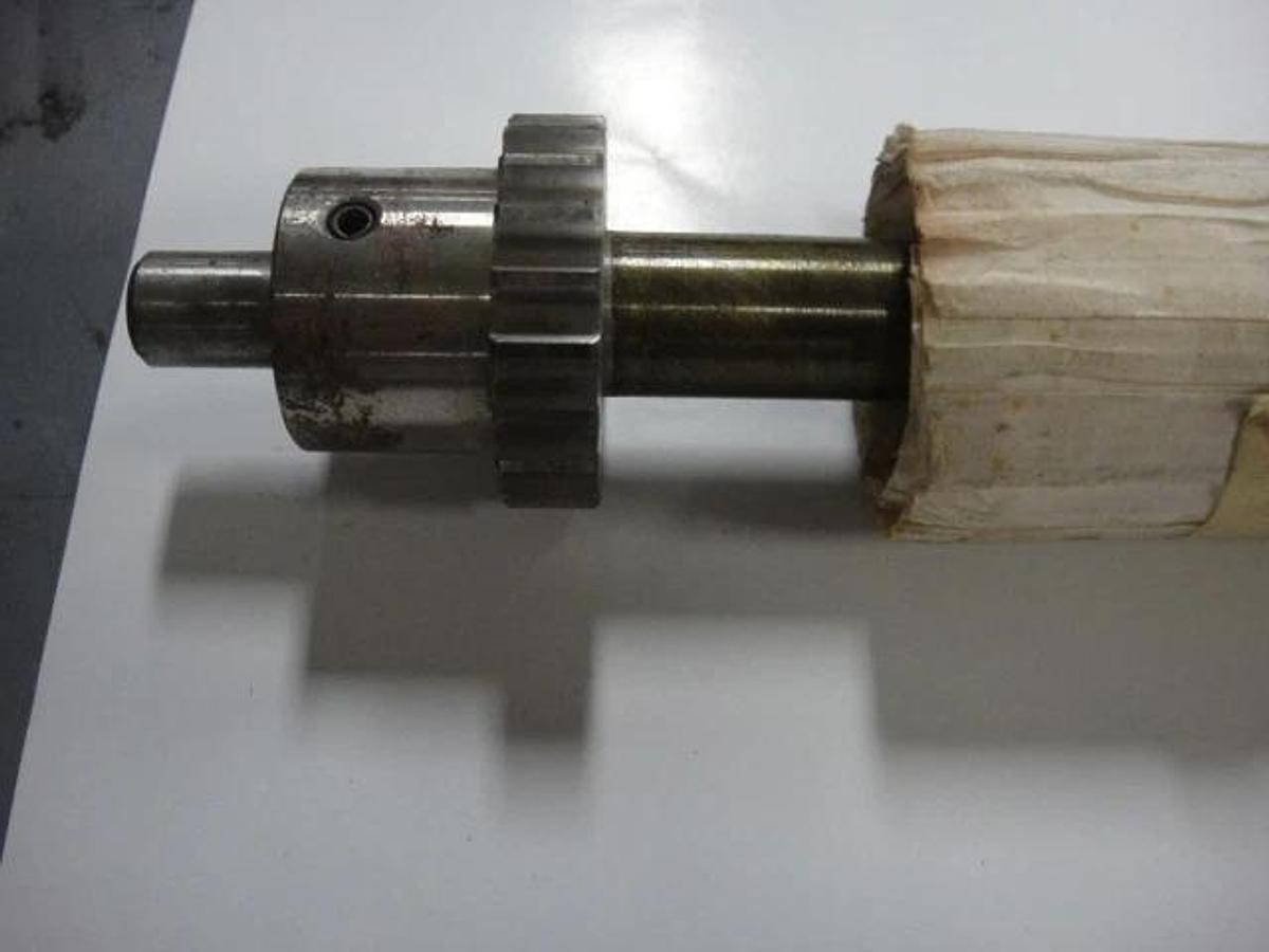 Hamada B452 Ink Distributor Roller with Bushing, Part #I23-01-1A-8