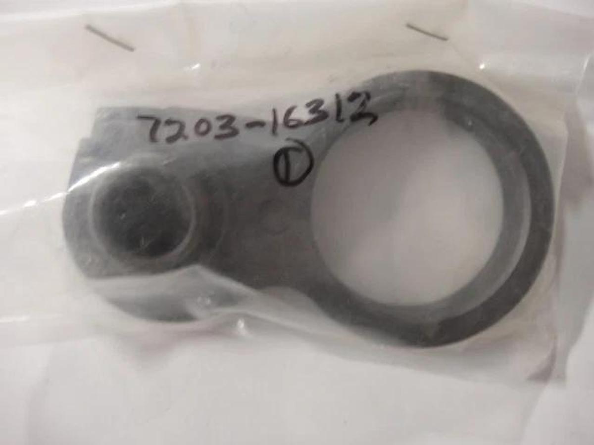 Used Hamada Bracket, Part #H-7203-16312