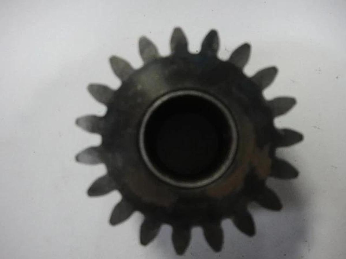 Hamada Idle Gear with Bushing, Part #R51-53-1A-3