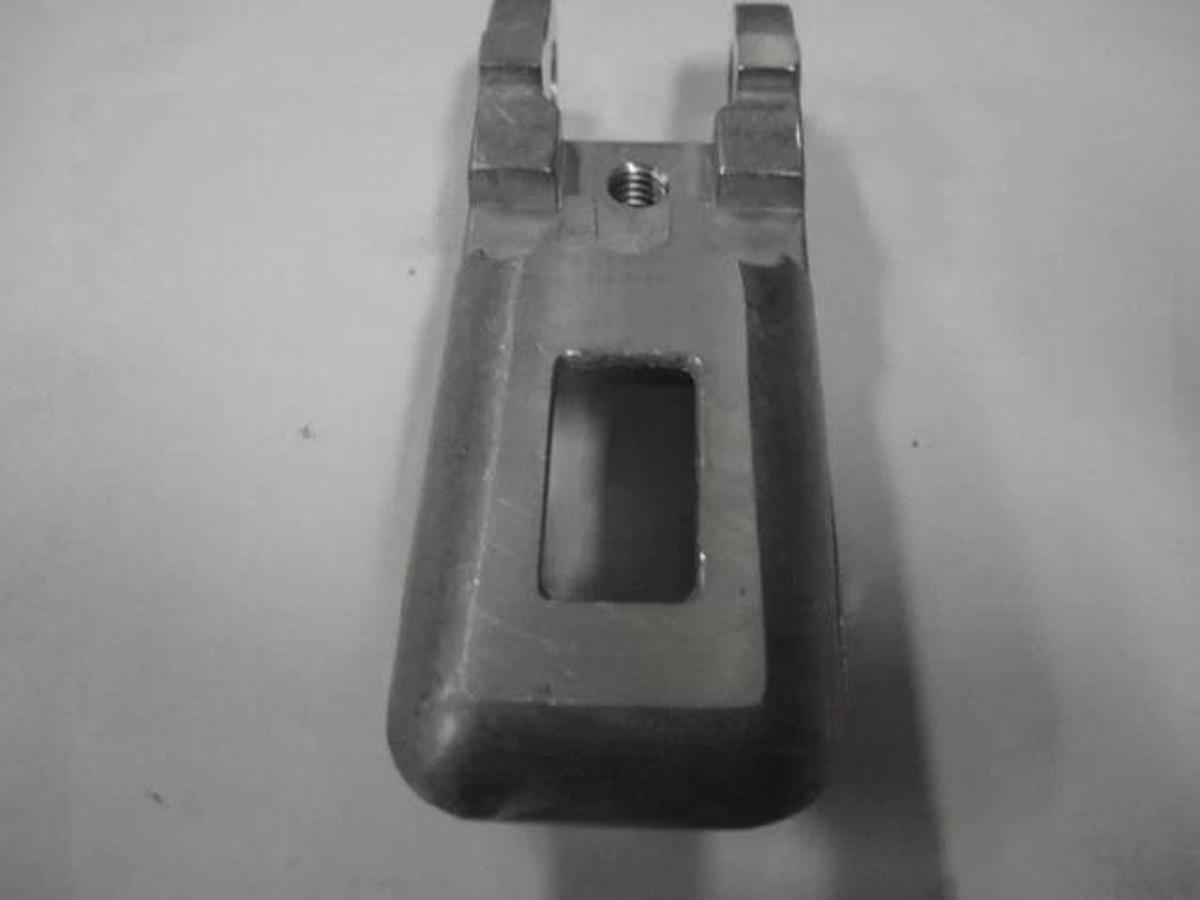 Used Hamada Upper Roller Bracket OPS, Part #H37-20-3