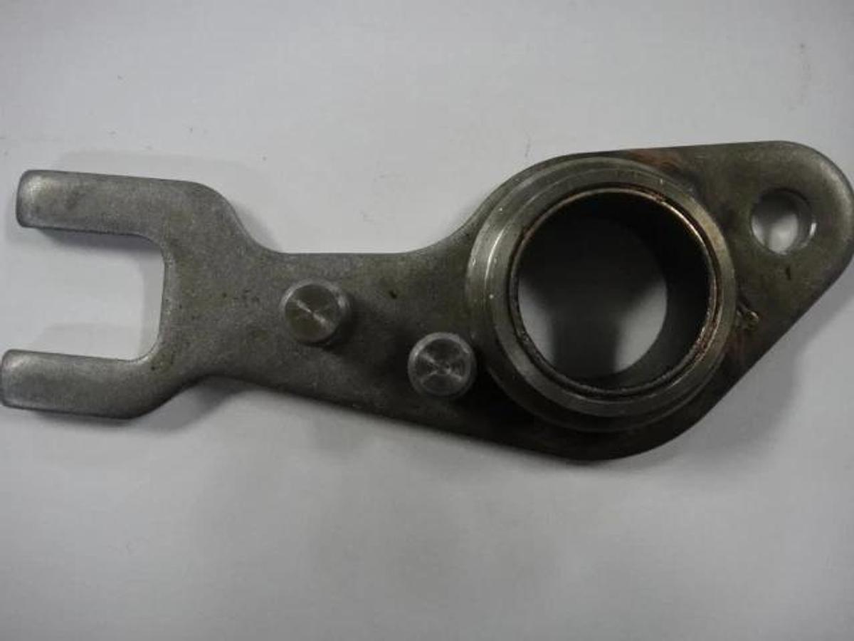 Used Hamada Ductor Roller Bracket, Part #7403-12015B