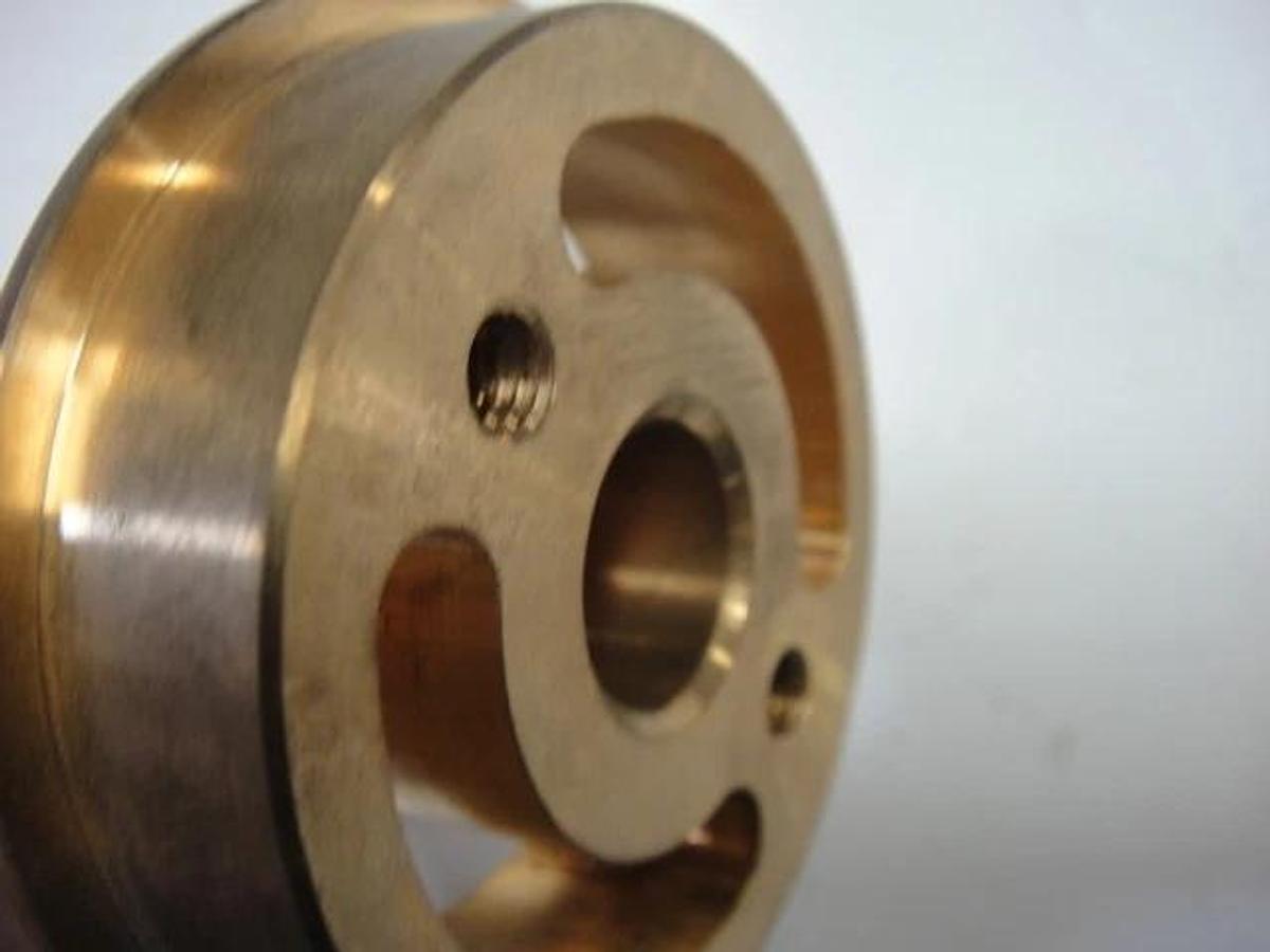 Hamada Dampening Distributor Hub, Part #R13-25-1A-3