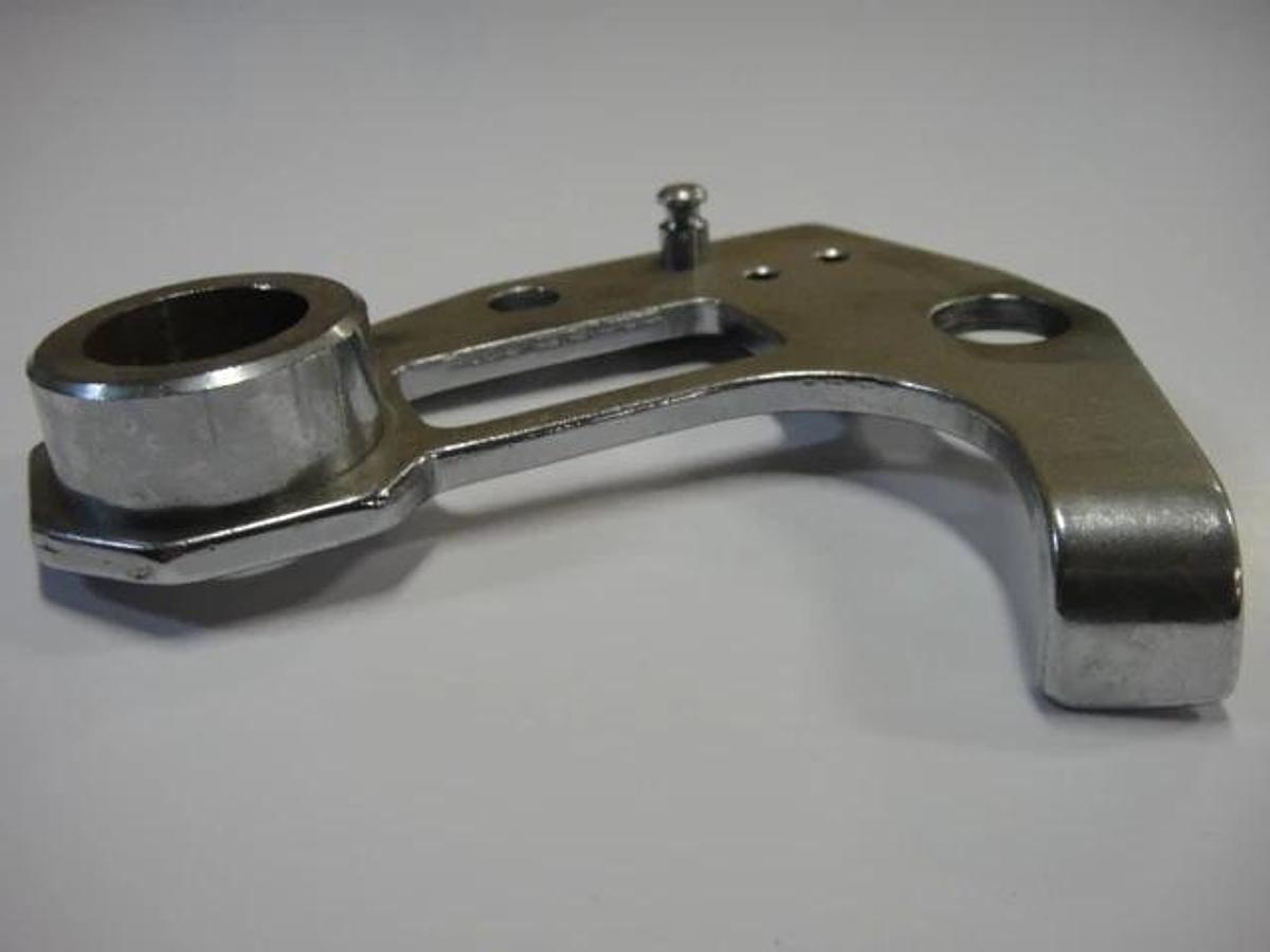 Hamada Ductor Roller Bracket, Part #PC18-21A