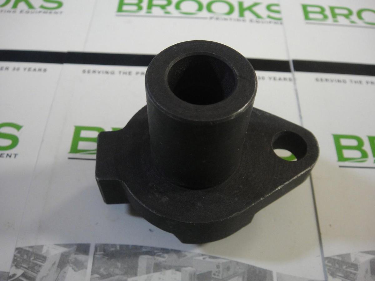 Hamada Roller Bracket, Part #7203-03006