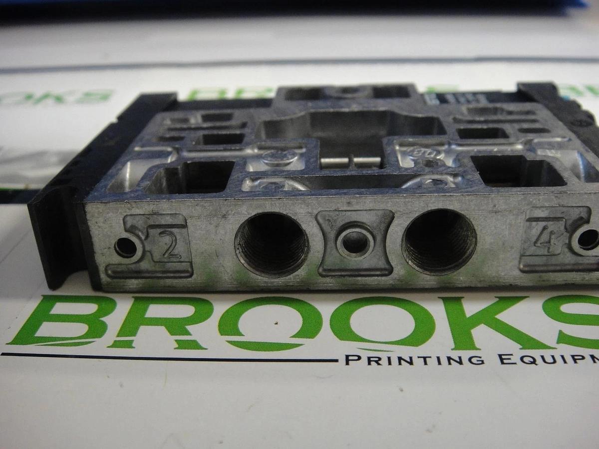 Festo Solenoid Valve, Part #CPV14-M1H-2X3-GLS1/8 (161326)