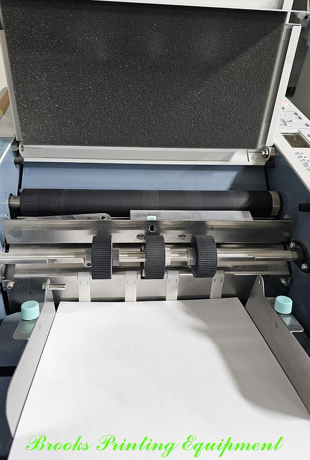 Used Duplo DF-980 Folder, Video