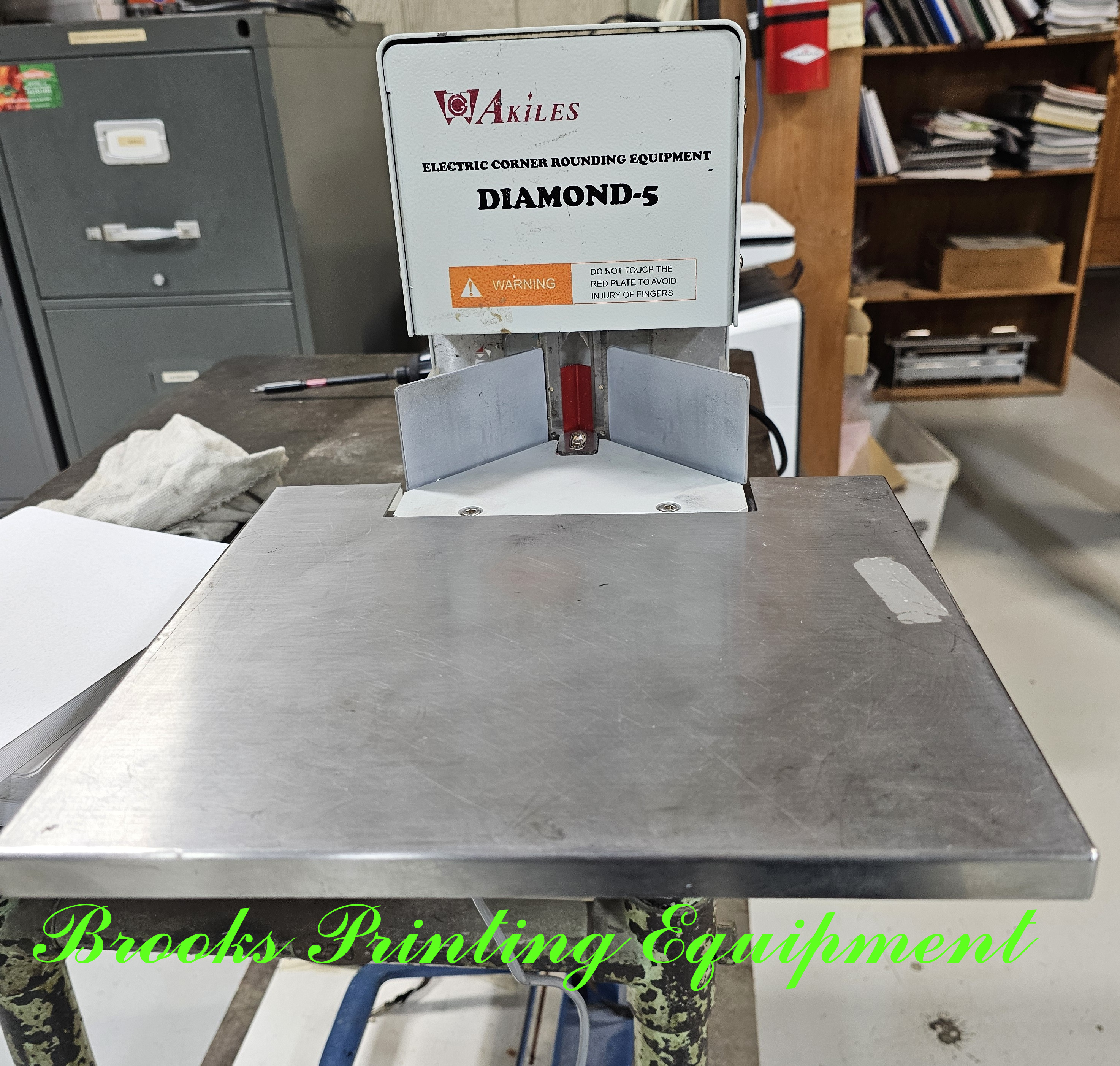 Used Akiles Diamond 5 Corner Rounder, Video