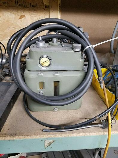 Used Bijur SprayMist Coolant Unit for milling machine Drill or Grinder
