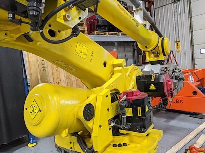 Used 2 FANUC R2000iC/125L 6 AXIS CNC ROBOT WITH R30iB CONTROLLER, 125KG X 3,100 MM H REACH