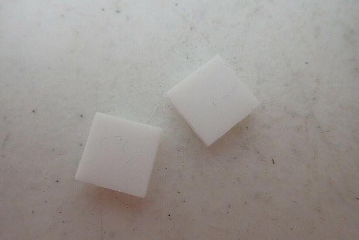 Used (2) Fisher Scientific 283 QS 1.000 14-385-914A Quartz Semimicro Cells Cuvettes