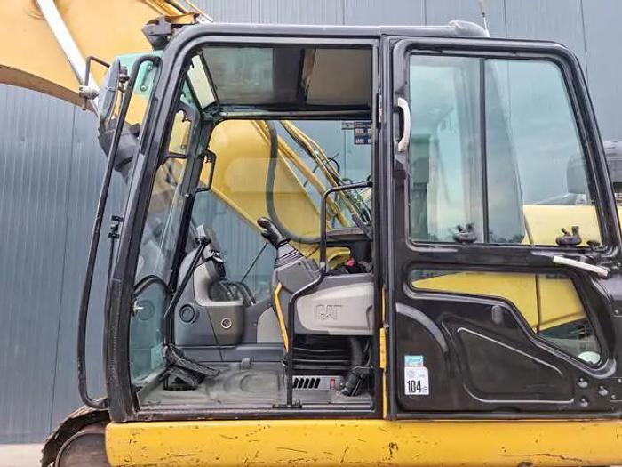 Gebraucht 2009 Caterpillar  329D LN