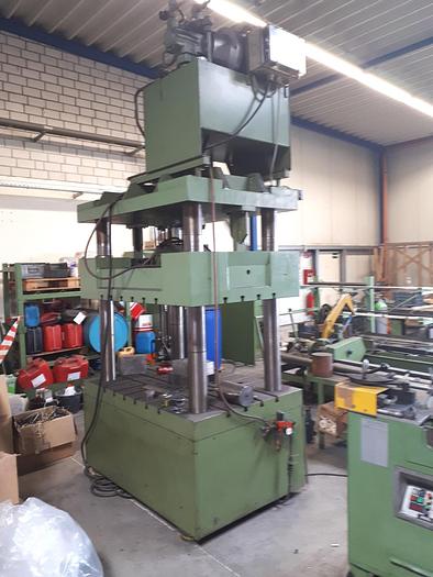 Gebraucht 1995 Hydraulische 4-Säulenpresse, Probierpresse unbekannt