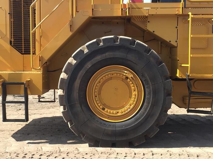 Usado 2015 Caterpillar 988K