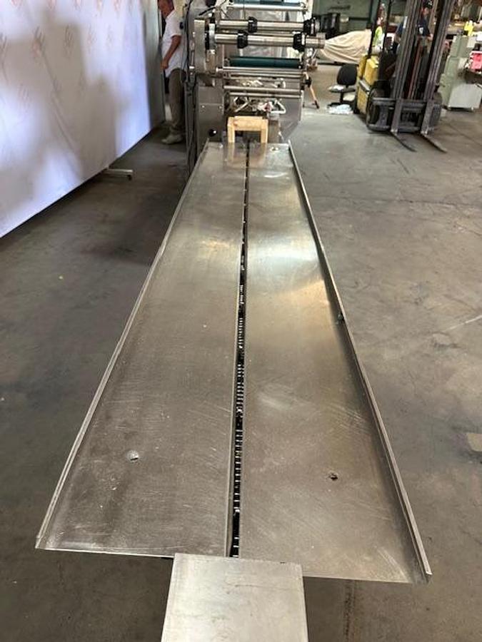 Used All Food Equipment Pillow Wrapping Machine