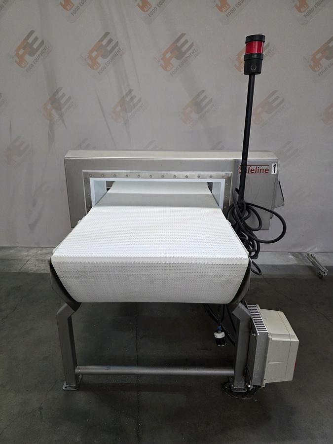 Used SafeLine Metal Detector 5" X 25" Wide Model V-2 R-SS-300