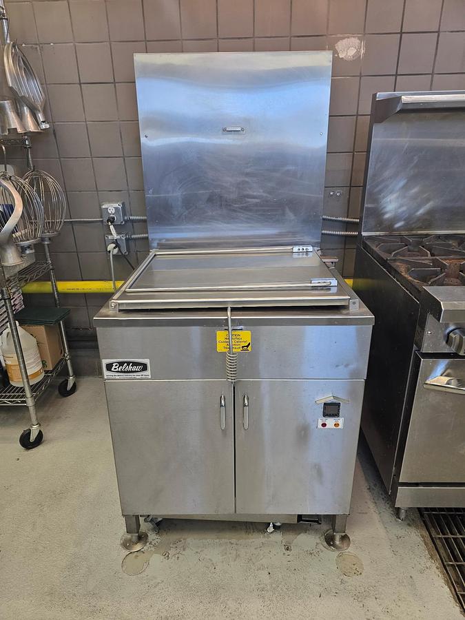 Used Belshaw Model 724CG Donut Fryer