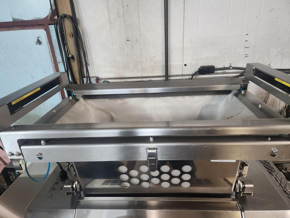 Used RHEON MODEL VX212 -DIVIDER Includes a Punch Rounder