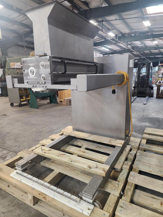 Used TROMP EXTRUDER MODEL 1000