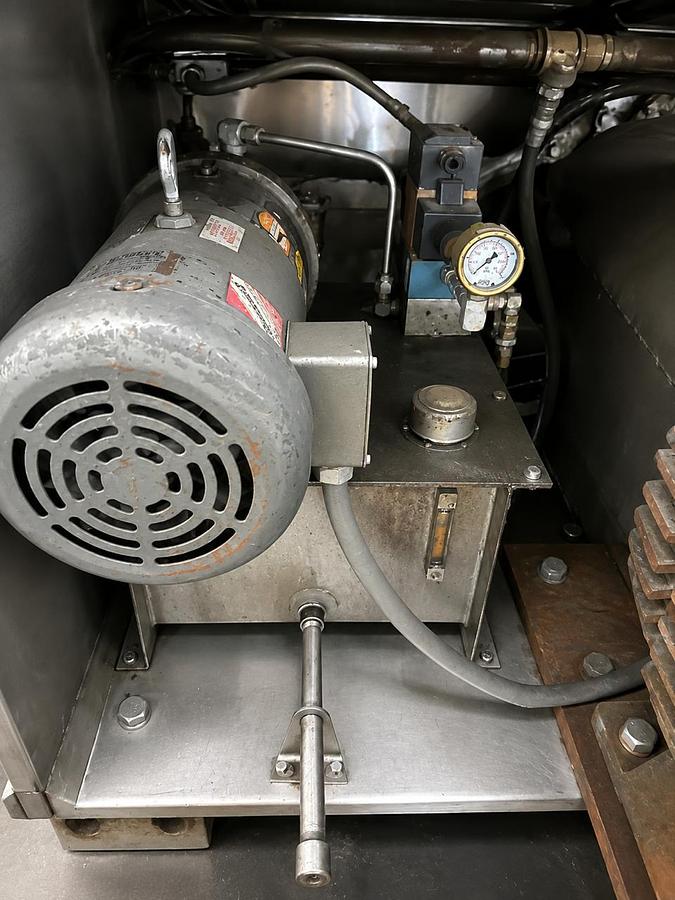 Used Shaffer 3-HS Horizontal Roller Bar Dough Mixer
