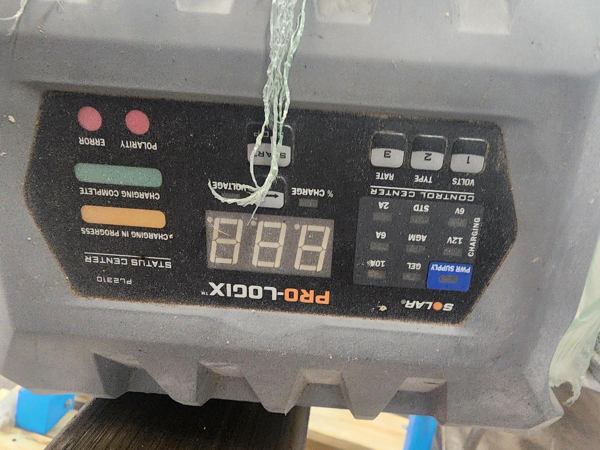 Used Savage Bowl Lift for 140qt