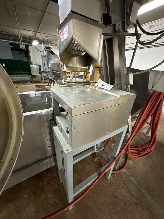 Used URSCHEL SS SLICER