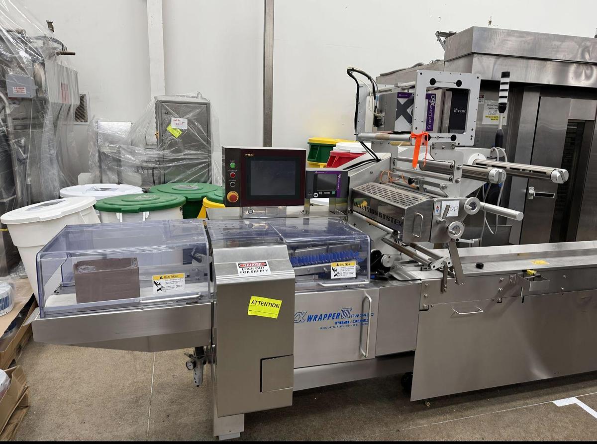 Used FUJI FW 3400 ALPHA VII FLOW WRAPPER