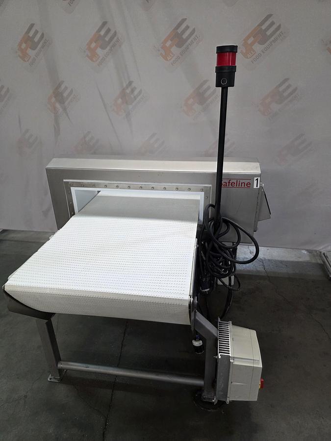 Used SafeLine Metal Detector 5" X 25" Wide Model V-2 R-SS-300