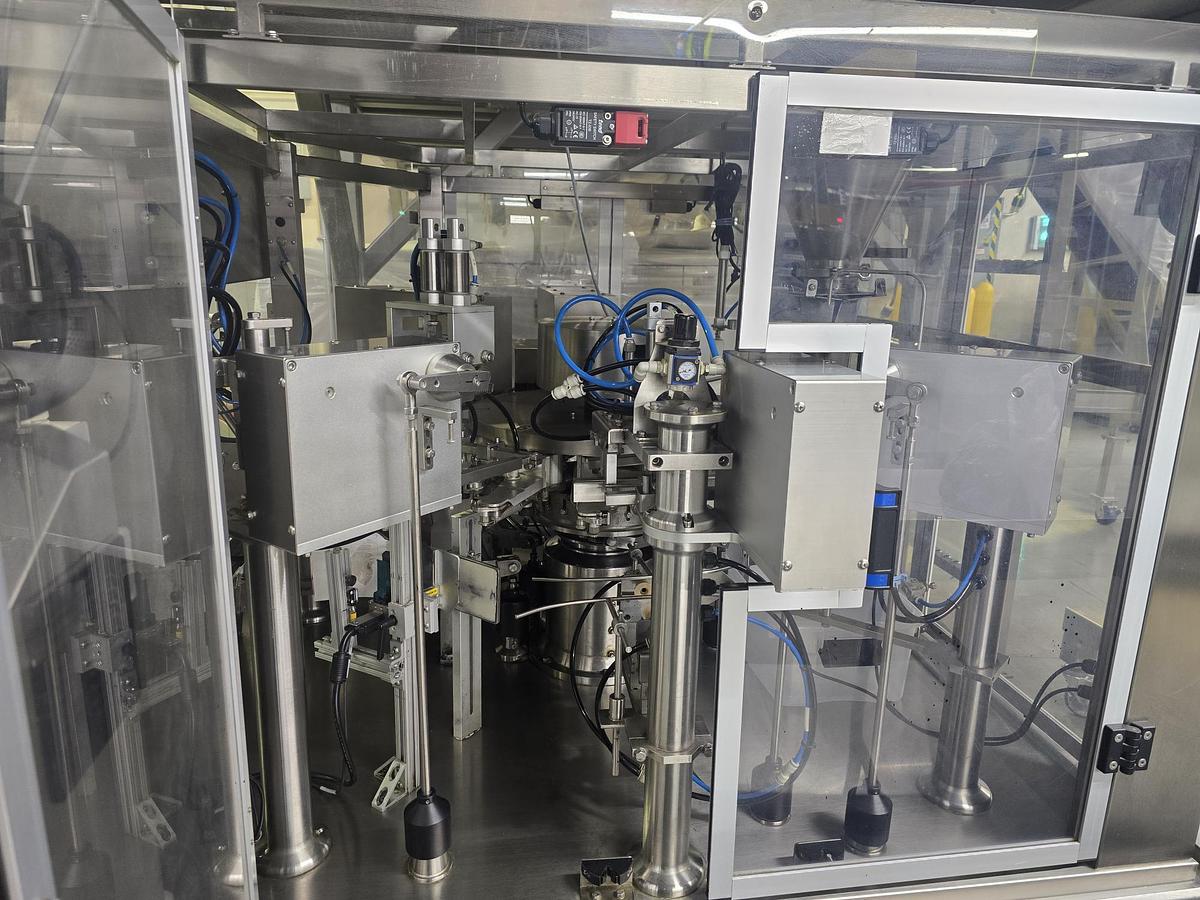 Used  Ohlson- Pouch Bagger 