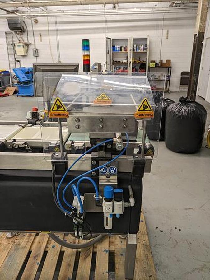 Used Mettler Toledo XS checkweigher