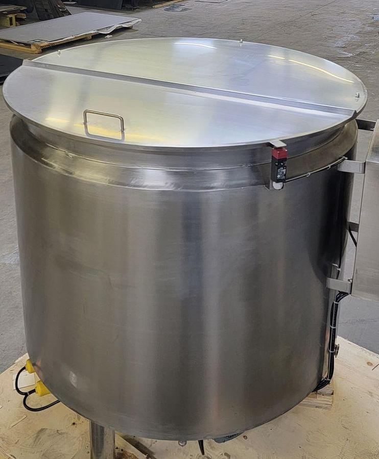 AFE New Chocolate melt -Storage tanks