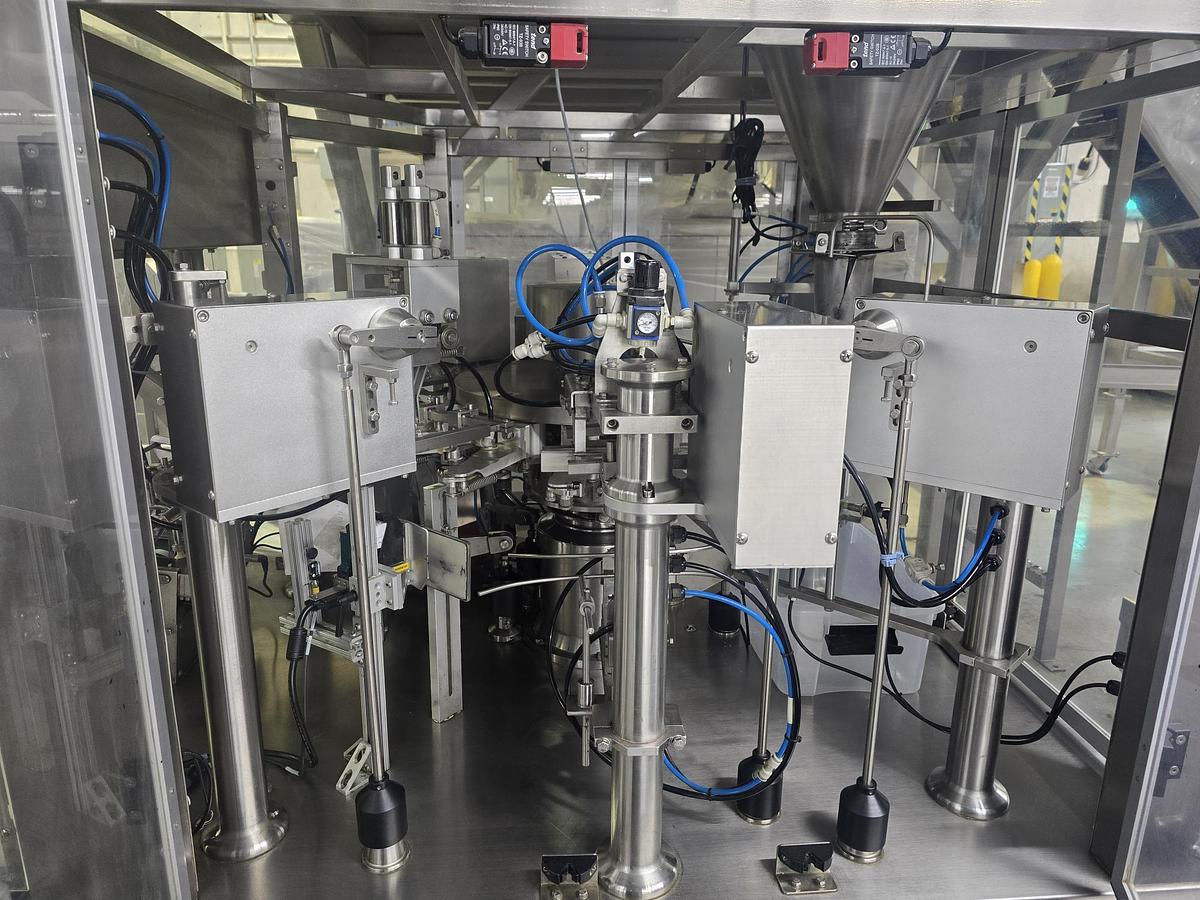 Used  Ohlson- Pouch Bagger 