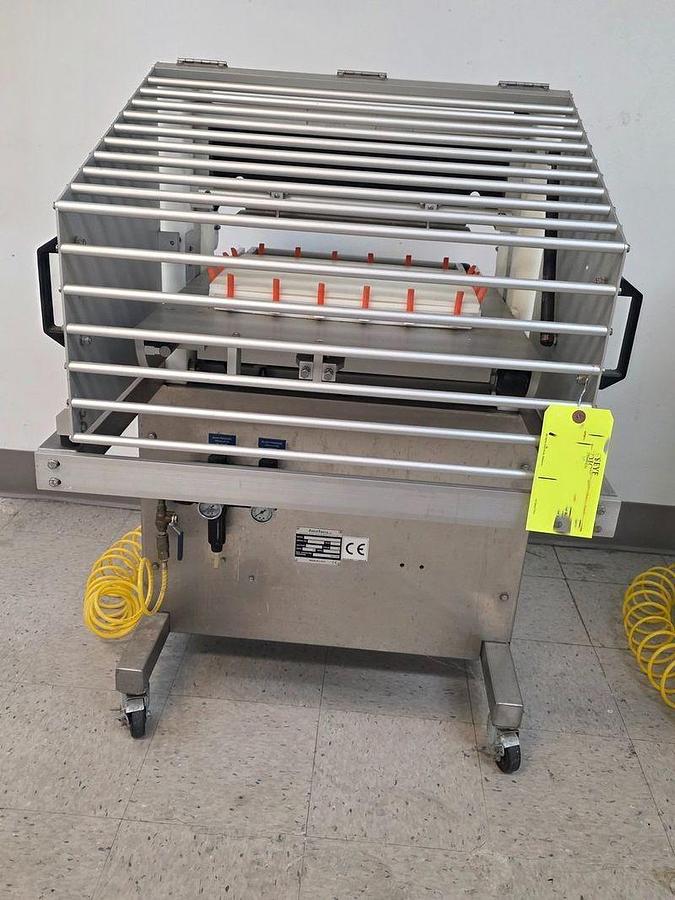 Used FoodTools Model CS-RS Round and Sheet Cake Slicing