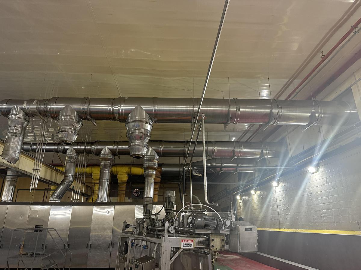 Used PRE-OWNED TSA WAFFLE OVEN/GRIDDLES with depositor