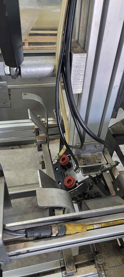 Used Used Combi HTF Tray Former