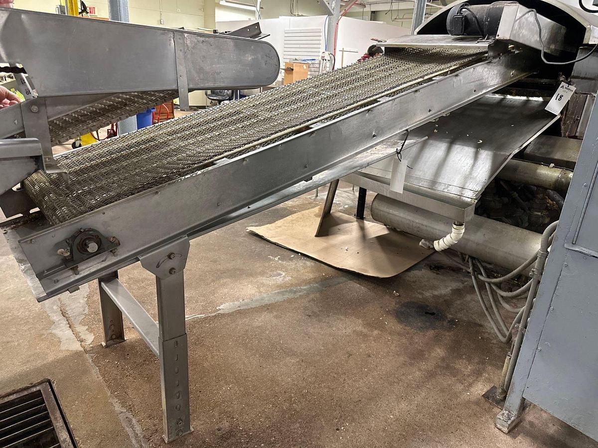 Used 9’ STAINLESS STEEL MESH CONVEYOR
