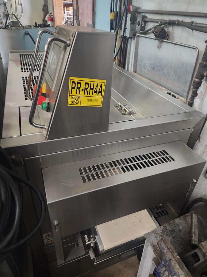Used RHEON MODEL VX212 -DIVIDER Includes a Punch Rounder
