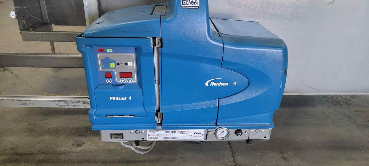 Used Used Combi HTF Tray Former