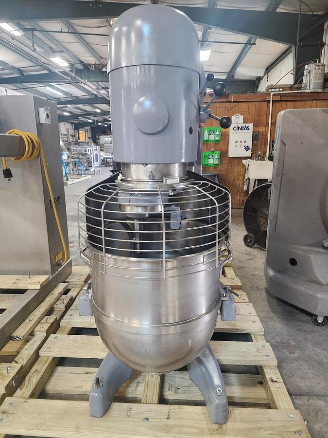 Used HOBART 140 QUART MIXER Model V1401